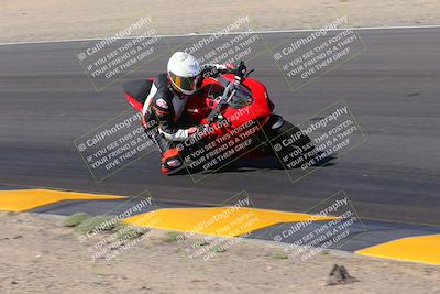 media/Oct-08-2022-SoCal Trackdays (Sat) [[1fc3beec89]]/Turn 7 Inside (145pm)/